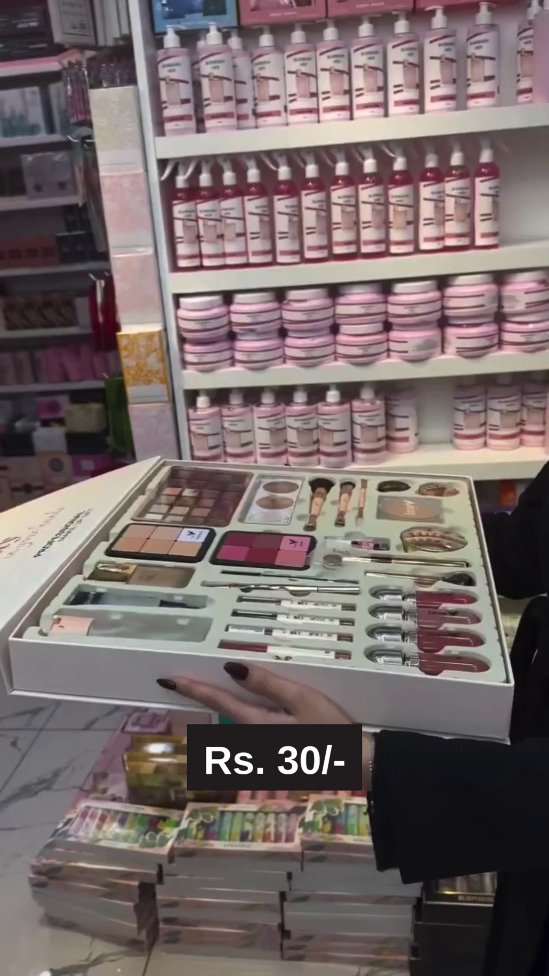 Daroge Professional All-in-One Cosmetics Set