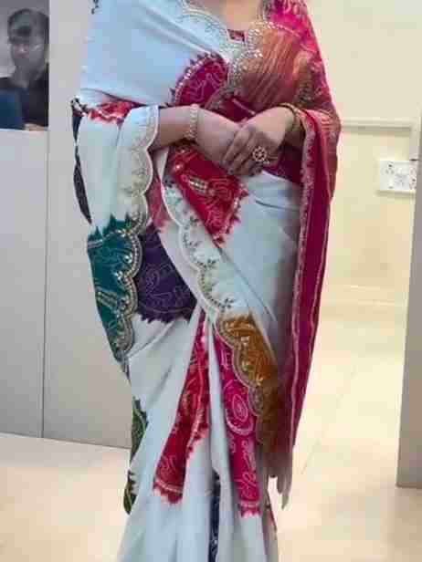bandhani Printed Daily Wear Crepe, Silk Blend Saree
