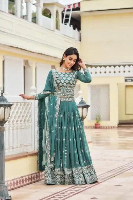 ELEVATE YOUR STYLE WITH A DESIGNER LEHENGA CHOLI
