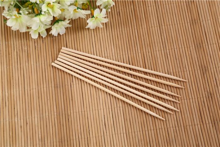 1100 Camping Wooden Color Bamboo Bbq Skewers Barbecue Shish Kabob Sticks Fruit Kebab Meat Party Fountain Bamboo Bbq Sticks Skewers Wooden (20cm)